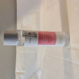 Iunik Essential Toner